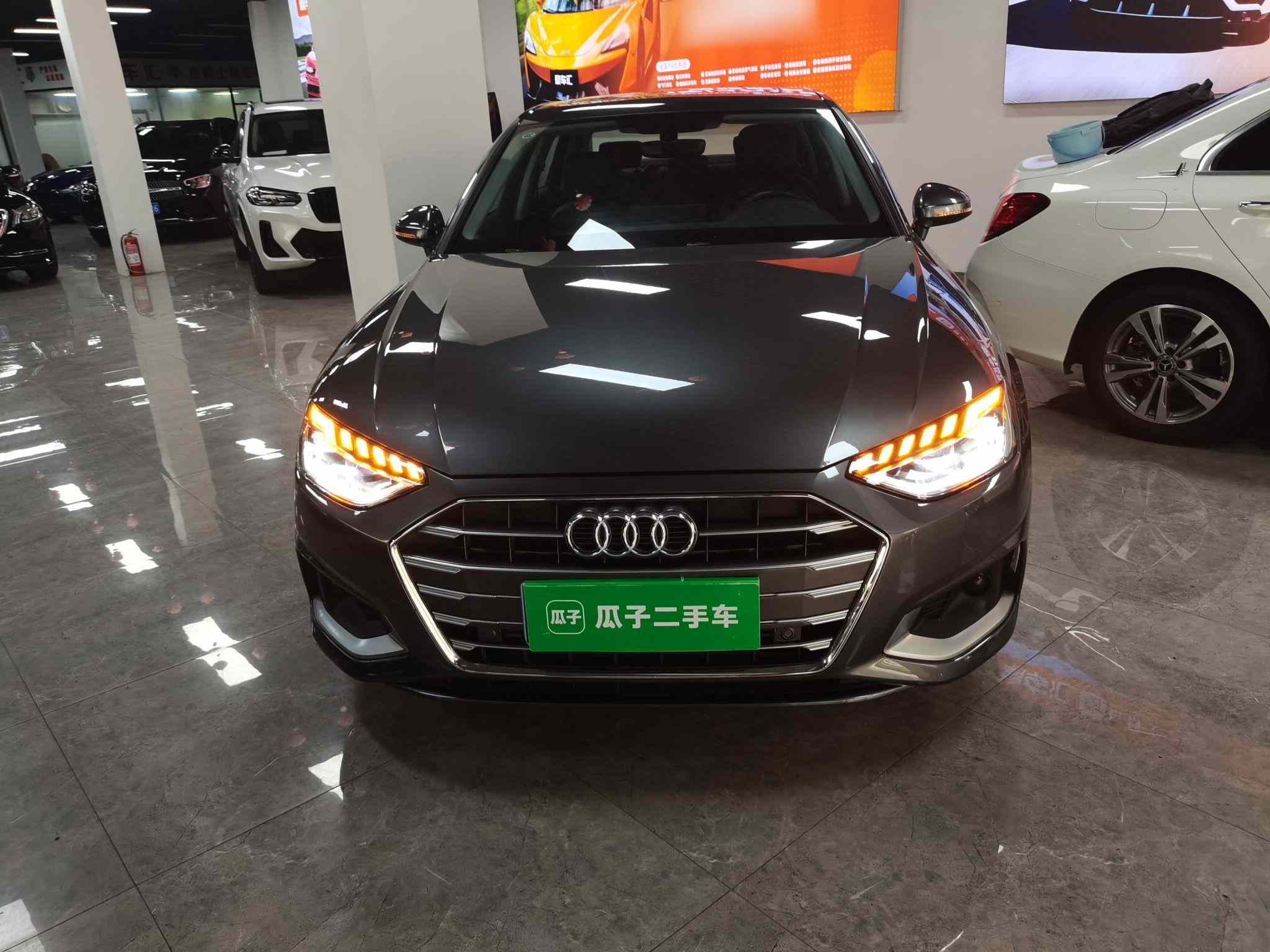奥迪A4L 2023款 40 TFSI 时尚致雅型(1)