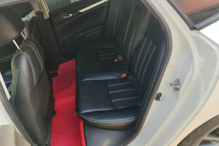 本田 思域 2019款 220TURBO CVT劲动版 国VI中控内饰7004