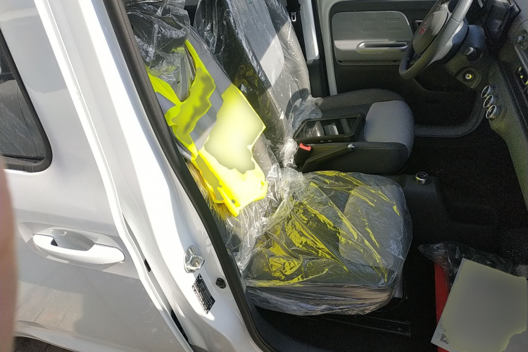 五菱汽车 五菱之光新能源 2025款 305km 进取型局部细节41