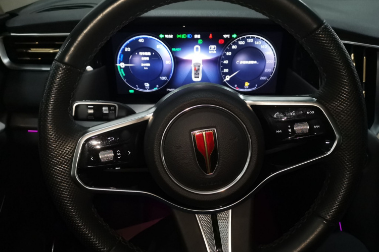 红旗HS7 PHEV 2024款 2.0T PHEV 四驱旗畅版 6座中控内饰13