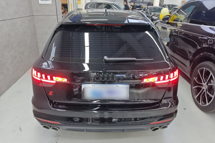 奥迪S4 2024款 S4 Avant 3.0TFSI车身外观6003