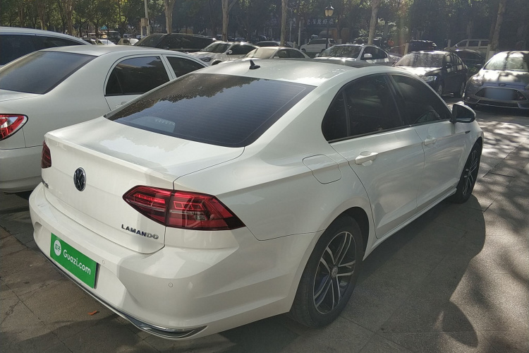 大众 凌渡 2019款 280TSI DSG舒适版 国VI车身外观7