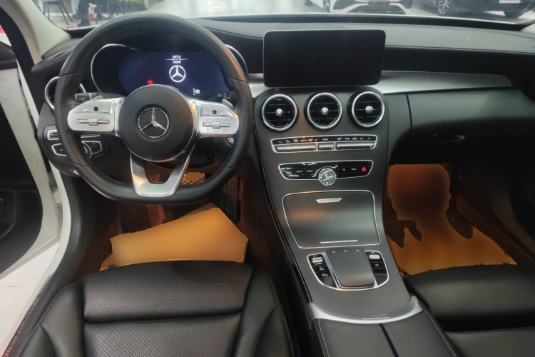 奔驰C级 2021款 C 260 L 运动星耀臻藏版中控内饰7002