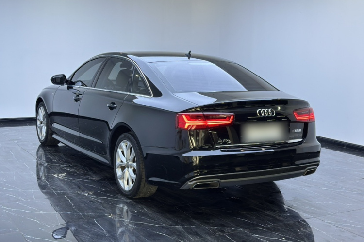 奥迪A6L 2018款 30周年年型 35 TFSI 时尚型车身外观6005