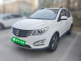 宝骏560 2016款 1.8L 手动豪华型