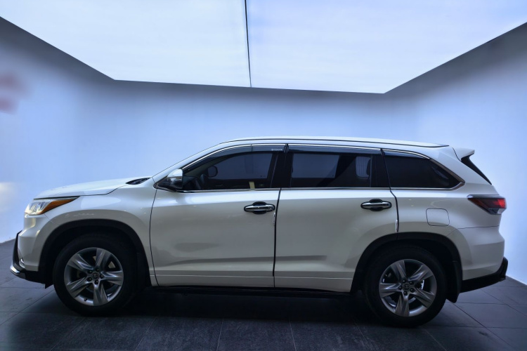 丰田 汉兰达 2015款 2.0T 四驱豪华版 7座车身外观6001