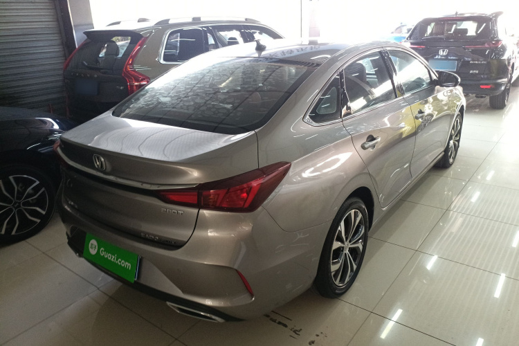 长安 逸动 2021款 PLUS 蓝鲸NE 1.4T GDI DCT旗舰型车身外观7