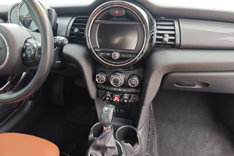 MINI 2016款 1.5T COOPER局部细节16