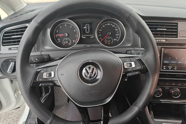 大众 高尔夫 2018款 230TSI 自动舒适型局部细节13