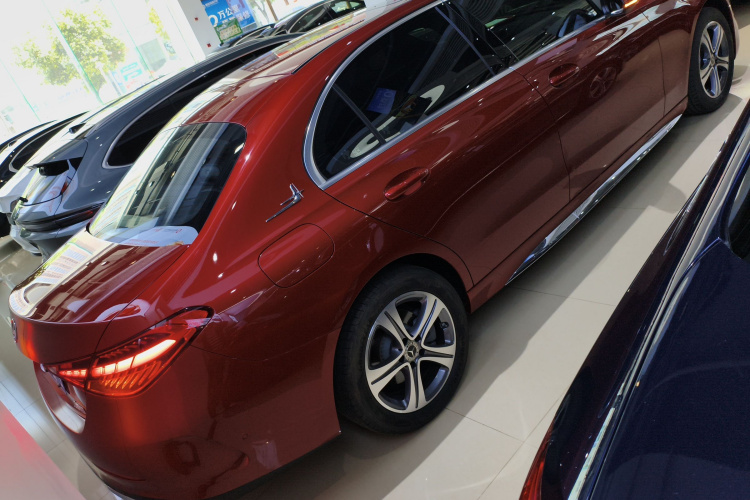 奔驰C级 2022款 改款 C 200 L 运动版车身外观6005