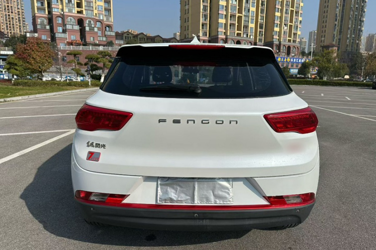 东风风光 风光500 2021款 1.5L CVT优享型车身外观6004