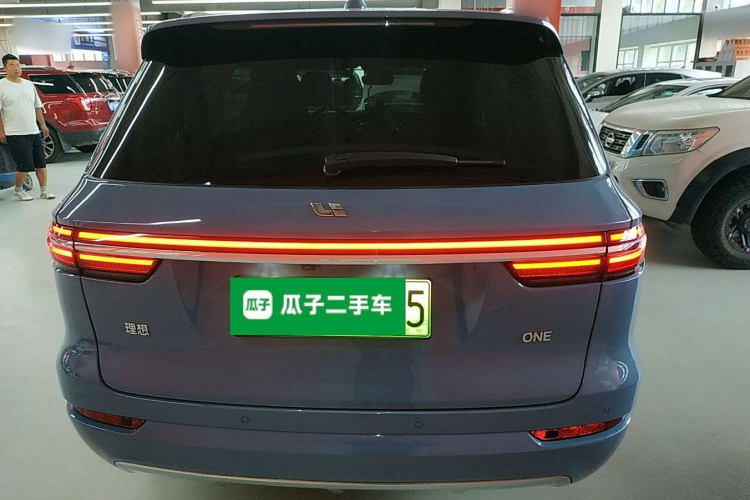 理想汽车 理想ONE 2021款 增程6座版车身外观6004