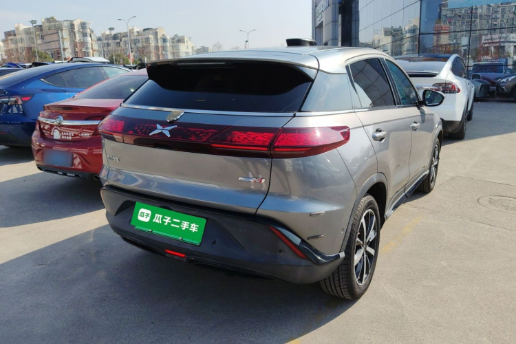 小鹏G3 2019款 尊享版车身外观7