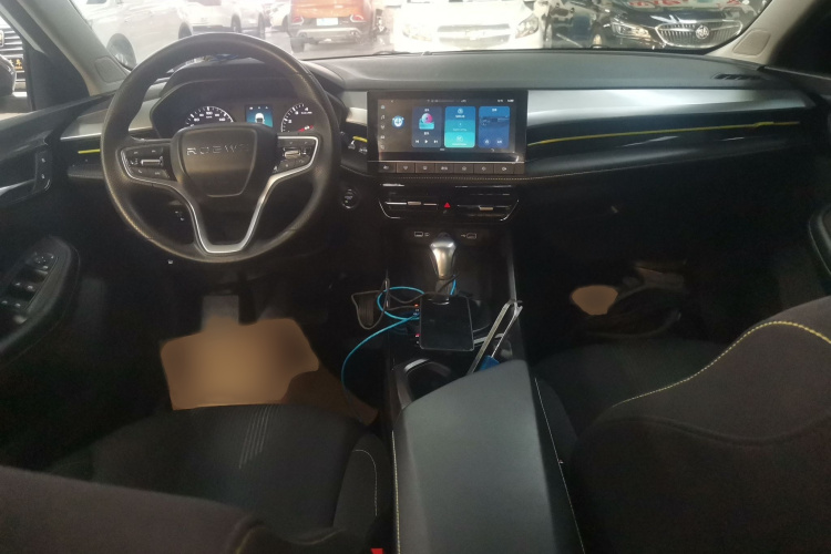 荣威i5 2021款 1.5L CVT铂金版中控内饰7002