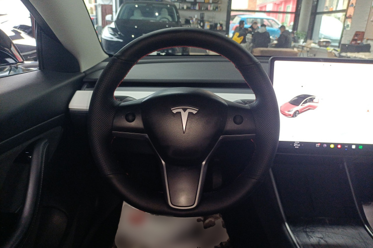 特斯拉 Model 3 2019款 标准续航后驱升级版中控内饰13