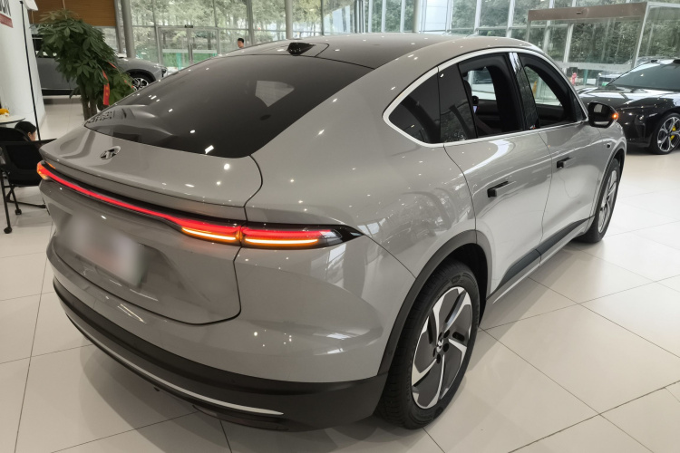 蔚来EC6 2023款 75kWh车身外观6005