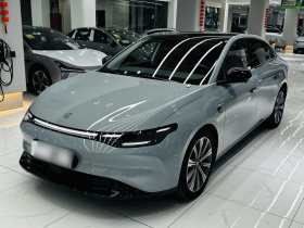 零跑汽车 零跑C01 2024款 纯电 525尊享版