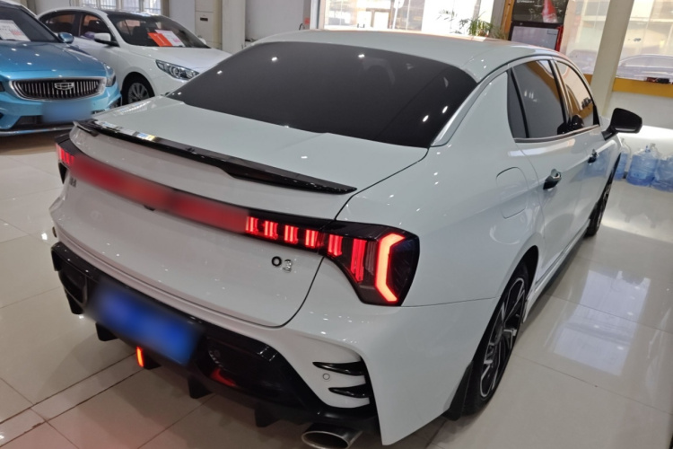 领克03 2023款 1.5TD DCT劲Pro车身外观7