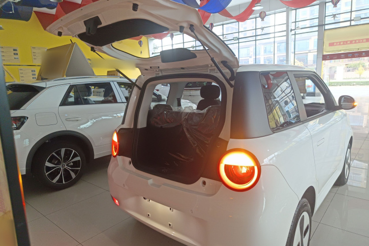 长安启源 长安Lumin 2026款 宝藏版 205km 酷爱米 宁德机舱底盘23