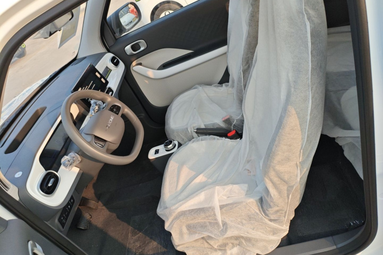 吉利银河 熊猫 2025款 210km 元气熊局部细节19