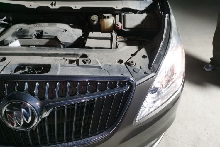 别克GL8 2017款 25S 豪华型 国V局部细节9007