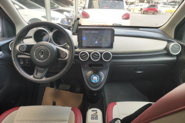 欧拉黑猫 2019款 351km 女神版中控内饰12