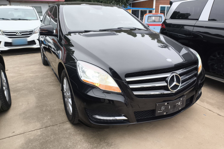 奔驰R级 2017款 R 320 4MATIC 商务型臻藏版车身外观6002