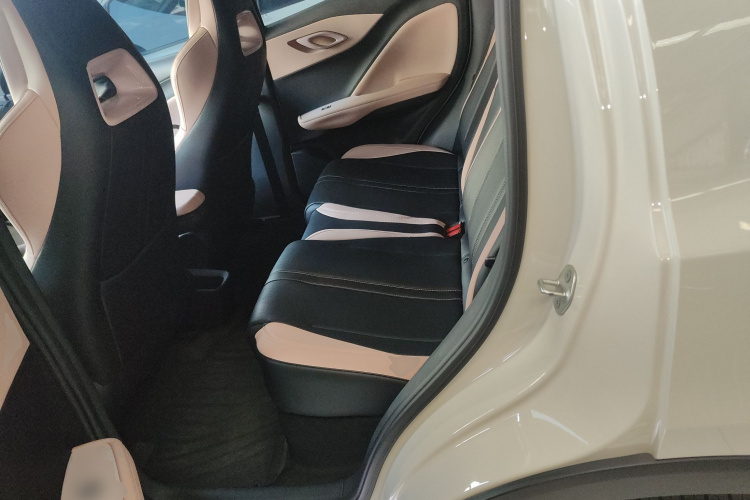 比亚迪 海鸥 2025款 305km 活力版中控内饰21