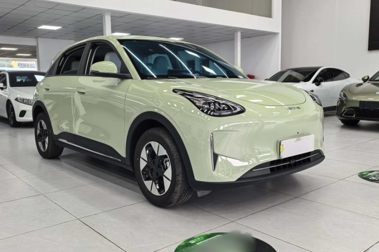 吉利银河 星愿 2025款 UP 410km 探索版车身外观6008