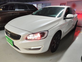 沃尔沃S60 2019款 S60L 改款 T5 智进进阶版