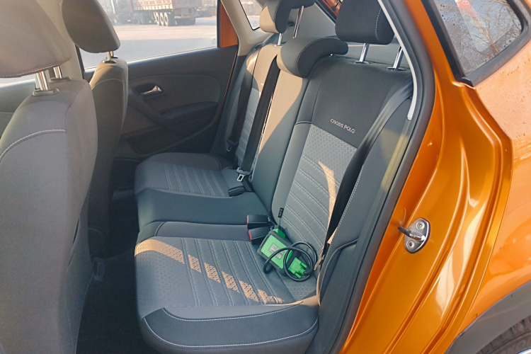 大众 2014款 1.6L Cross Polo 自动中控内饰21