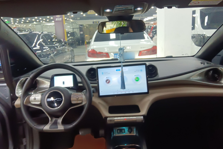 比亚迪 海豚 2023款 420km 时尚版中控内饰12