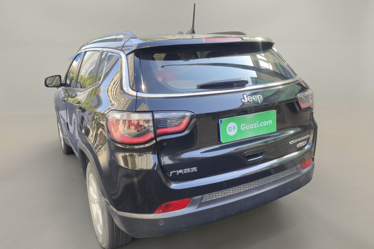 Jeep 指南者 2017款 200T 自动家享版车身外观5