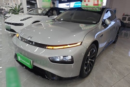 小鹏P7 2020款 670N