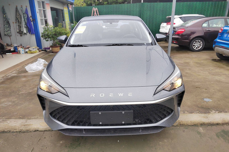 荣威i5 2023款 1.5L CVT豪华版车身外观6001