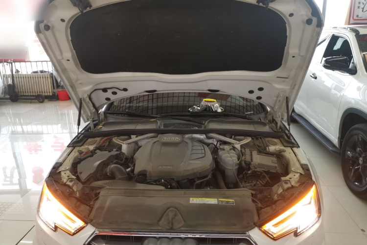 奥迪A4L 2019款 40 TFSI 时尚型 国VI局部细节24