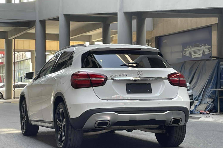 奔驰GLA 2018款 GLA 200 时尚型车身外观6003