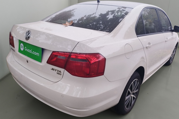 大众 捷达 2016款 1.6L 25周年纪念版车身外观7