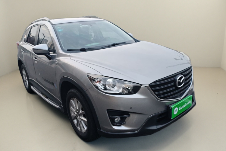 马自达CX-5 2015款 2.0L 自动两驱都市型车身外观3
