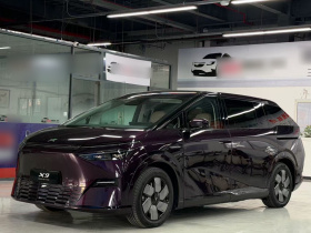 小鹏X9 2025款 650长续航 Max