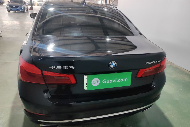 宝马5系新能源 2019款 改款 530Le 先锋版车身外观6004