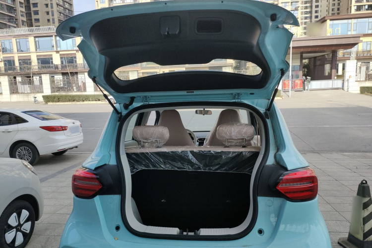 零跑汽车 零跑T03 2025款 310舒享版机舱底盘23