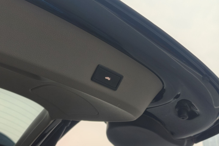 奥迪Q7 2012款 3.0 TDI 领先型局部细节9005