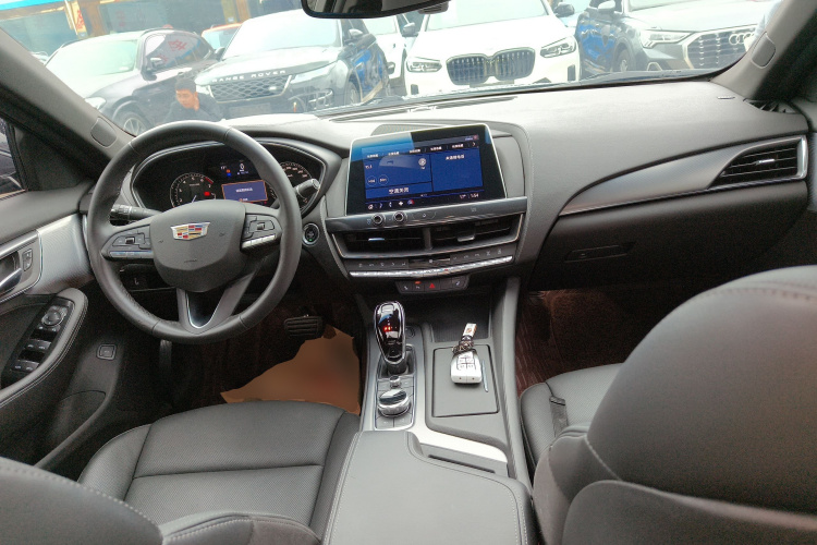 凯迪拉克CT5 2021款 改款 28T 豪华型中控内饰7002