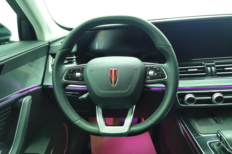 红旗HS5 2023款 2.0T 旗享Pro版中控内饰13