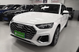 奥迪Q5L 2021款 45 TFSI 豪华动感型