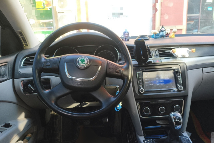 斯柯达 昊锐 2012款 1.8TSI 手动优雅版局部细节13