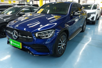奔驰GLC轿跑 2020款 GLC 300 4MATIC 轿跑SUV