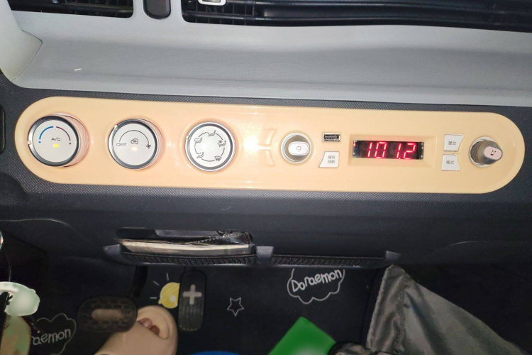 五菱汽车 宏光MINIEV 2022款 马卡龙臻享款 磷酸铁锂局部细节16