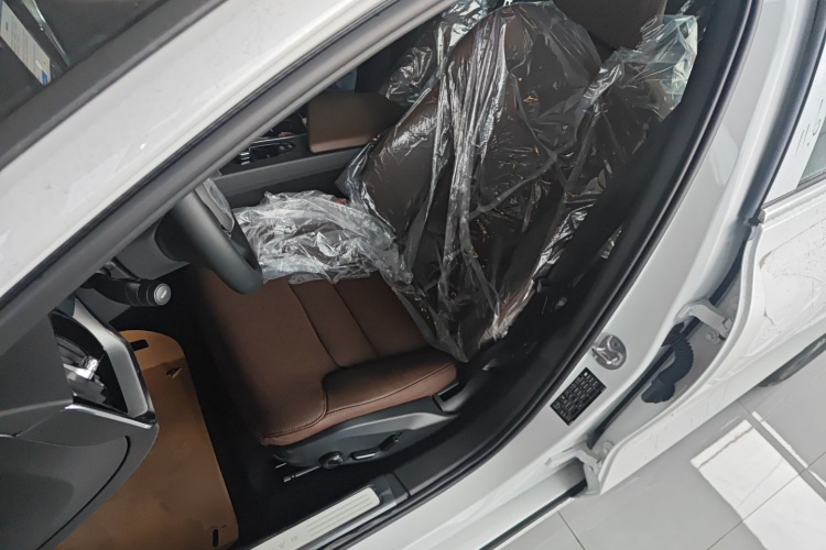 沃尔沃S60 2026款 B4 智逸豪华版中控内饰19